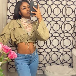 Meet your Posher, Jalyne